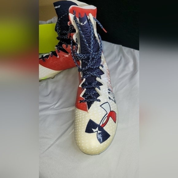 Under amour NIB collectors football cleats size 12 - Picture 5 of 11